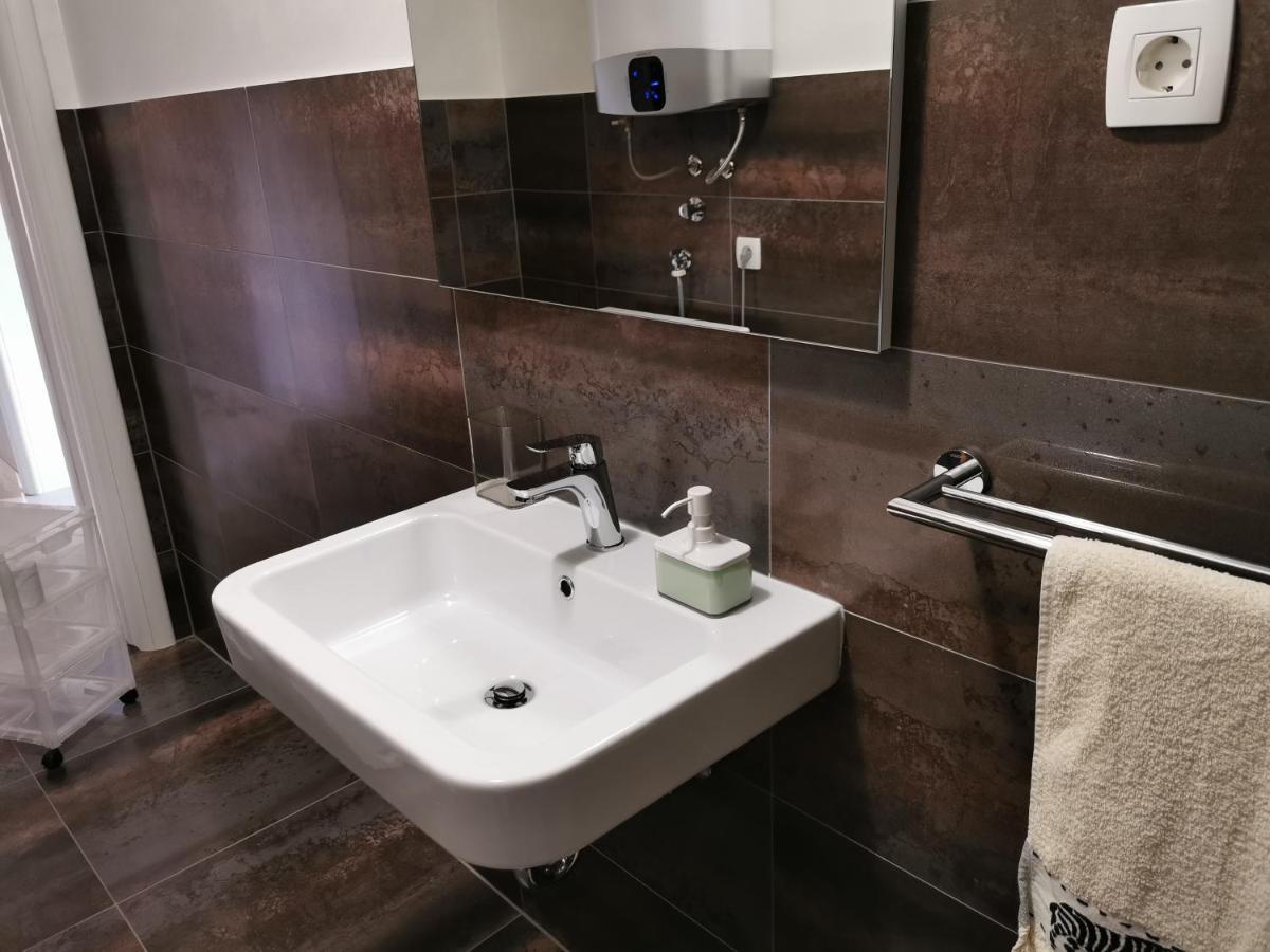 Apartment Luki Повіле Екстер'єр фото