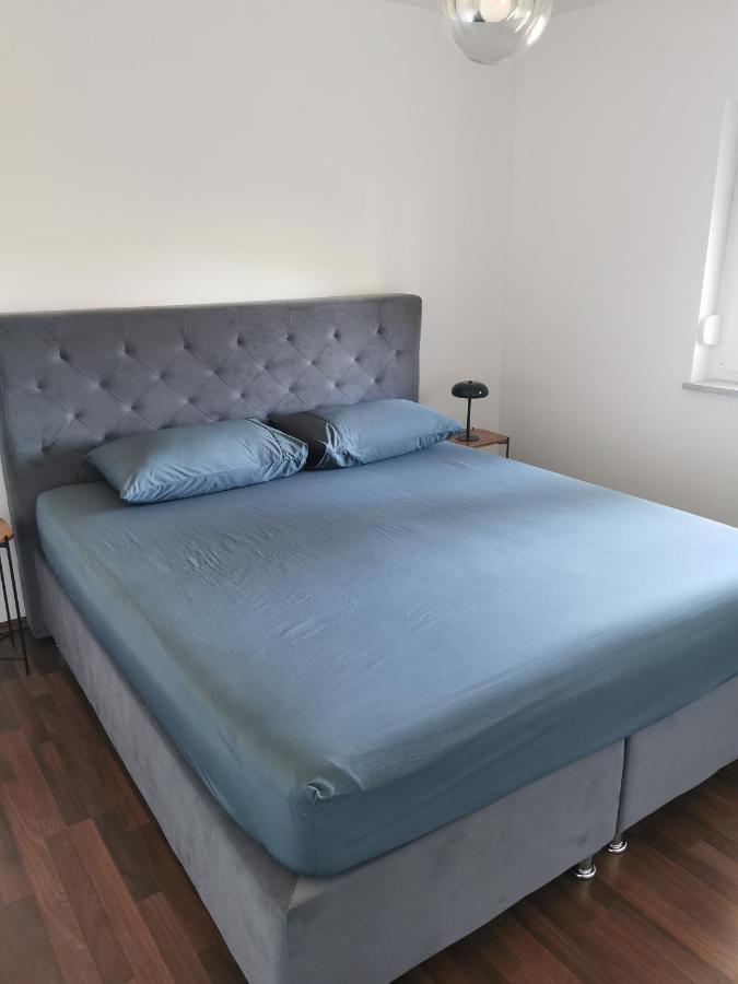 Apartment Luki Повіле Екстер'єр фото